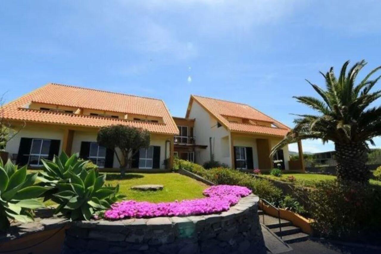 Residencial Farol Panzió Ponta do Pargo Kültér fotó