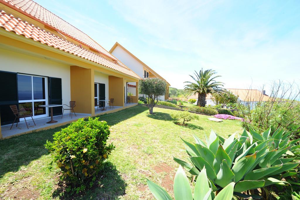 Residencial Farol Panzió Ponta do Pargo Kültér fotó