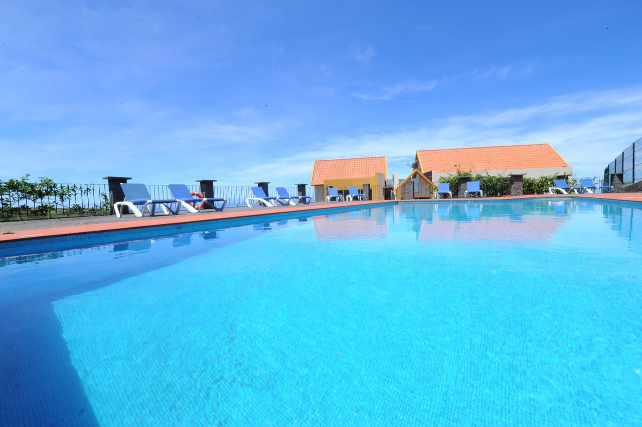 Residencial Farol Panzió Ponta do Pargo Kültér fotó