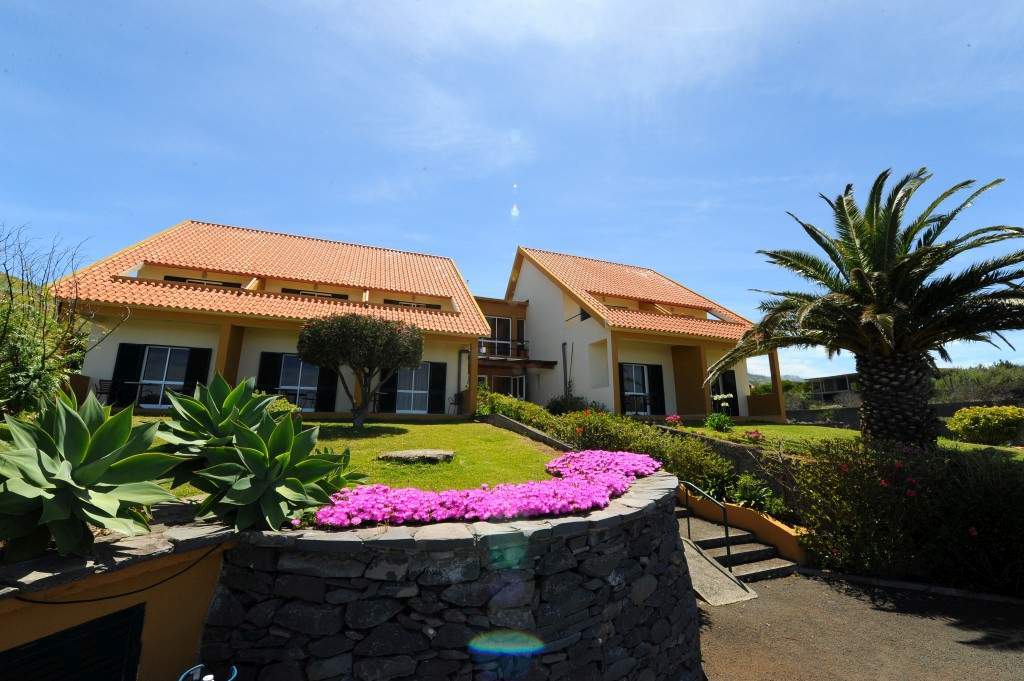 Residencial Farol Panzió Ponta do Pargo Kültér fotó